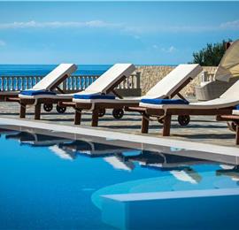 8 bedroom luxury villa with pool near Koutsounari, sleeps 16